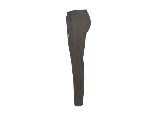 UMBRO Flex Pant Mørk grå L Bukse i resirkulert polyester 