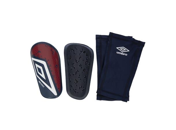 UMBRO Hægebostad Neo Shield Guard W/Slee Hægebostad Fotball Leggskinn med strømpe 