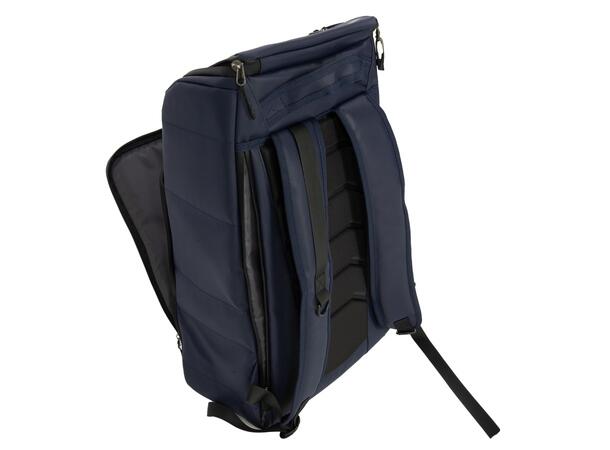 UMBRO PC Travel backpack Marine 40L Praktisk og tøff sekk 