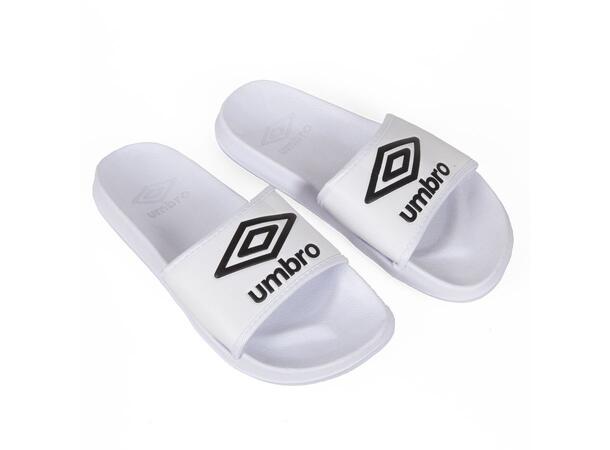 UMBRO Core Slippers Hvit 44 Funksjonelle og komfortable slippers