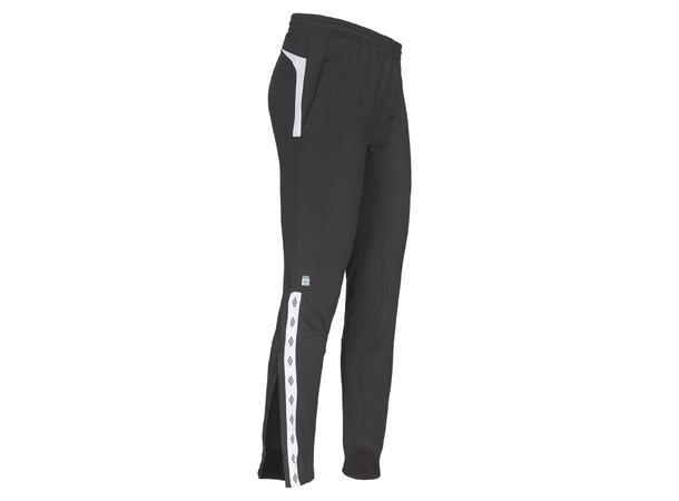 UMBRO UX Elite Pant SlimJ Sort/Hvit 128 Treningsbukse i smal passform 