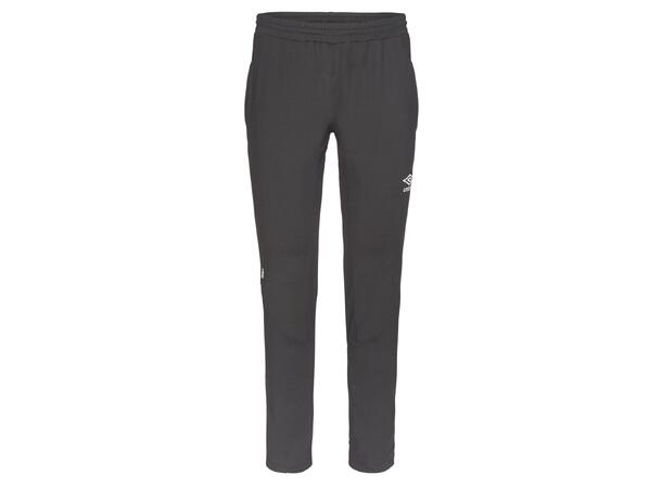 UMBRO UX Elite Pant SlimJ Sort/Hvit 164 Treningsbukse i smal passform 