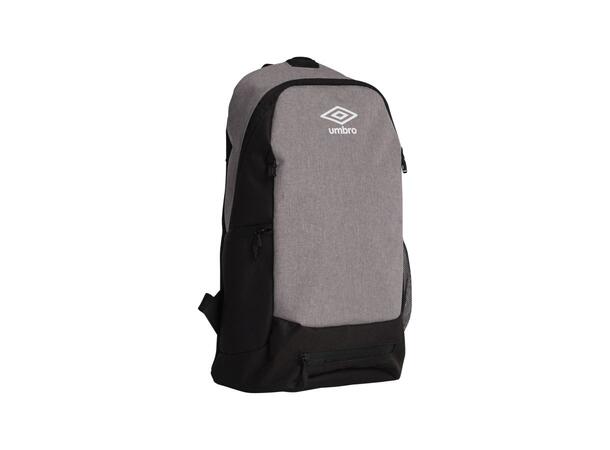 UMBRO Core Backpack Gråmelert 15L Stilig ryggsekk med integrert ballnett
